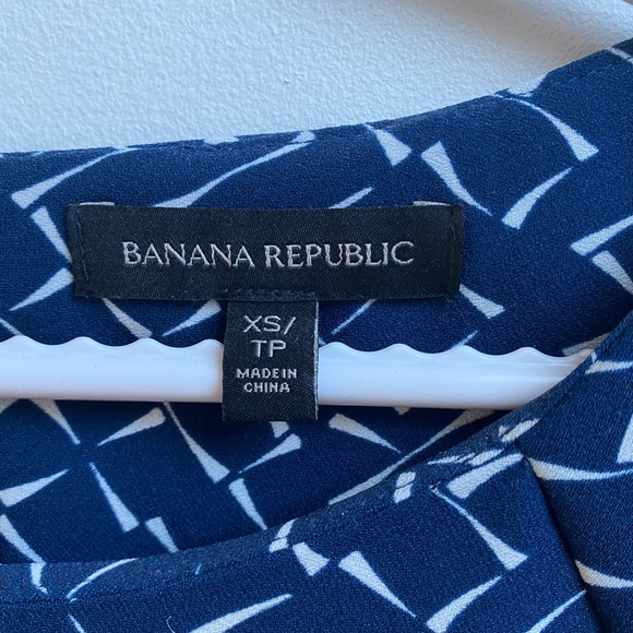 Banana Republic sheath style dress. - Picture 2 of 3